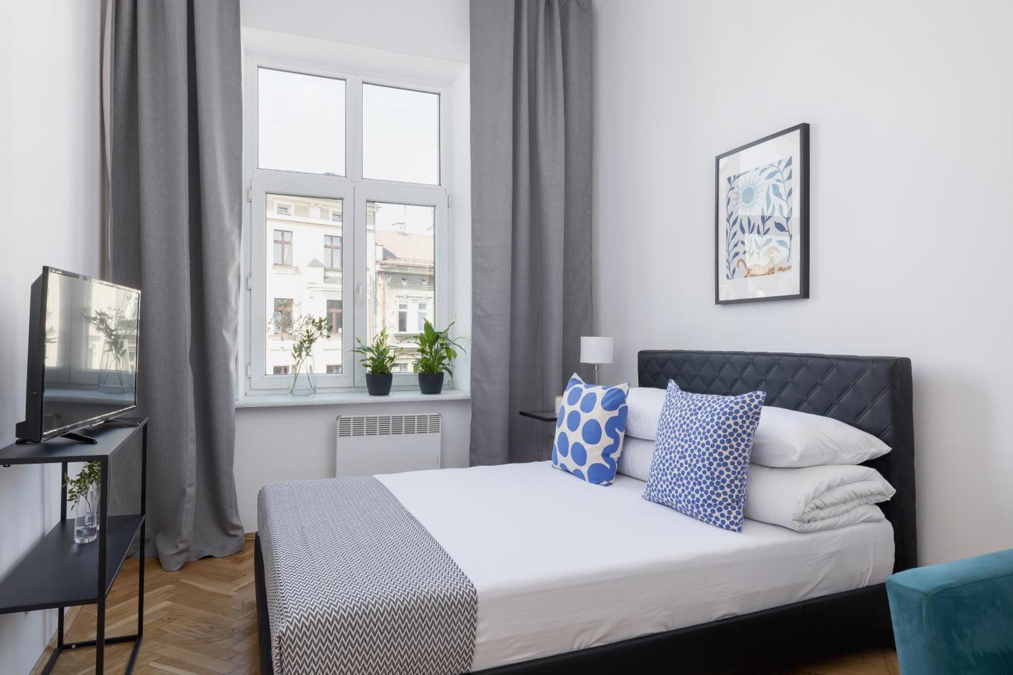 1-bedroom - 65 Dluga Street Apartment Krakau