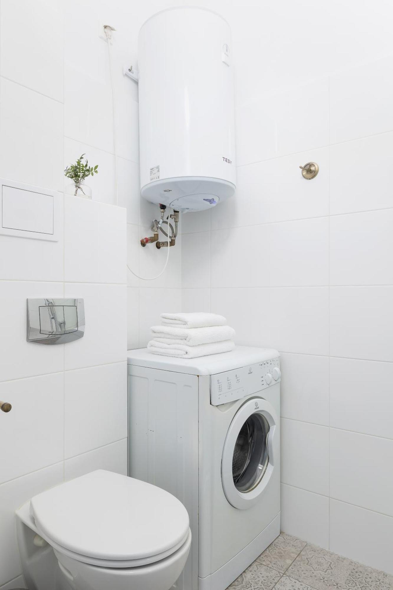 1-bedroom - 65 Dluga Street Appartement